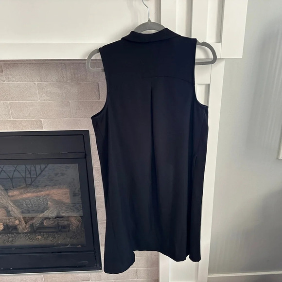 Black tape long waterfall vest| size M - Picture 2 of 4